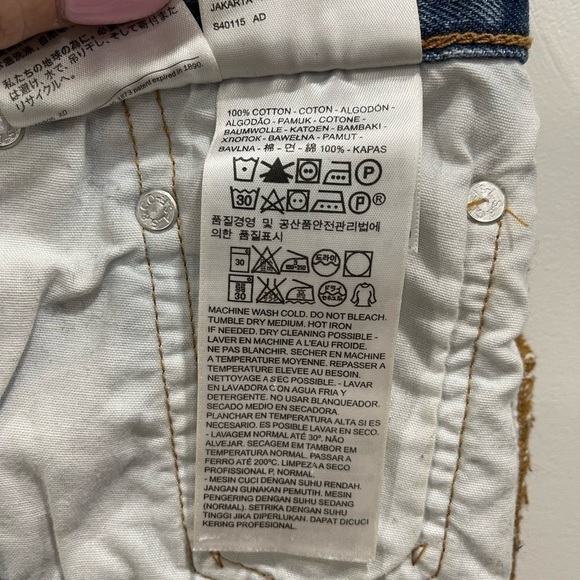 Levi’s 501 Button-Fly Distressed Raw-Hem Denim Shorts Light Wash 29w Festival - Picture 9 of 12